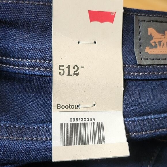 Levi's NWT Perfectly Shaping 512 Bootcut dark wash, 78% cotton jeans 24W - Picture 5 of 16